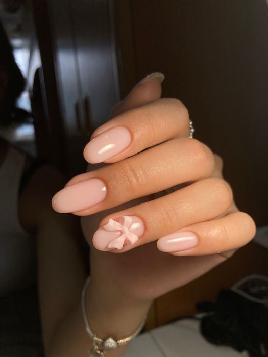 Маникюр, педикюр на дому