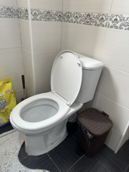 Продается унитаз бу