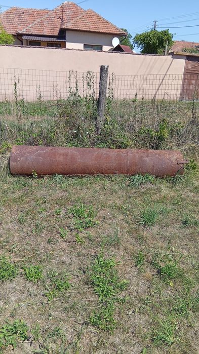 Vând conducta metal