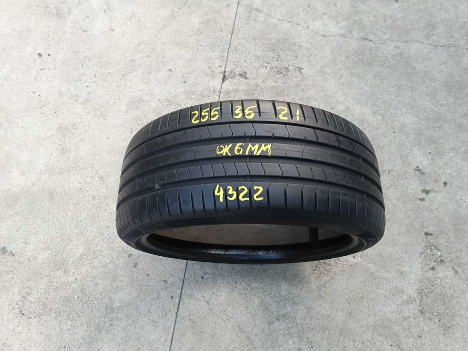 O anvelopa de vara 255 35 21 pirelli p zero pz4 profil 6 mm dot 4322