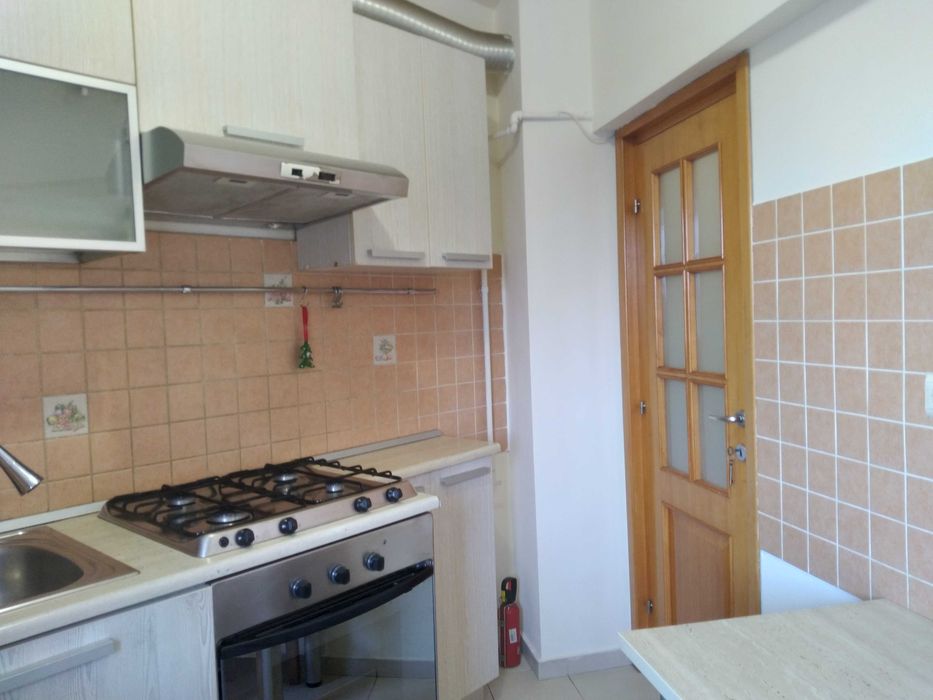 Garsoniera Calea Calarasilor, bloc mixt