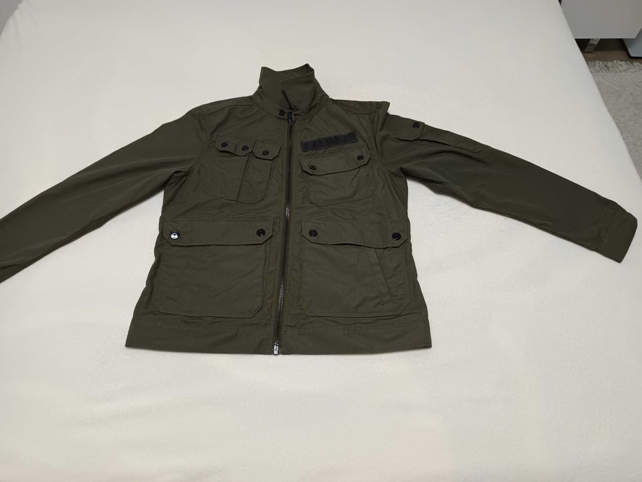 НОВО Яке G-STAR RAW  размер М- 45 Евро