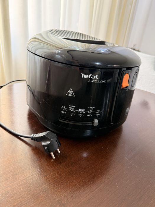 Tefal Simply One Friteuză Electrică XL 1,2 Kg model FF1608
