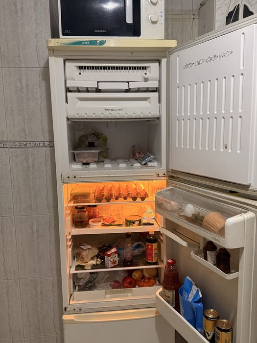 Холодильник 185см