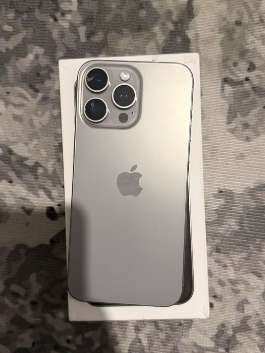 Iphone 15pro max.