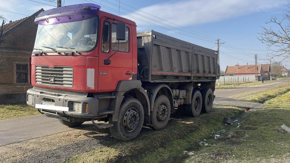 Camion MAN an 1999