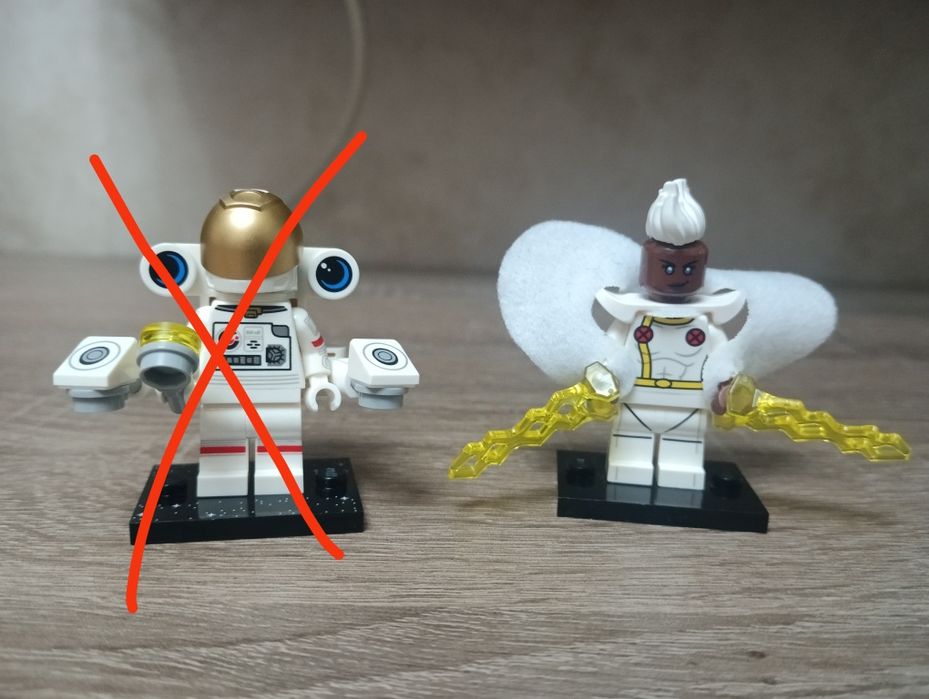 Разные наборы и фигурки лего