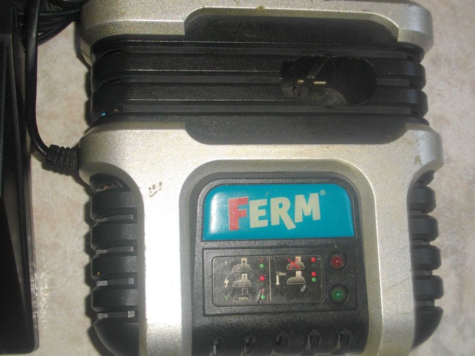 Milwaukee-Ferm-AEG-Alpha Tolls-Зарядно-12-24 Волта-Ли-Йон-Никел-Кадмий