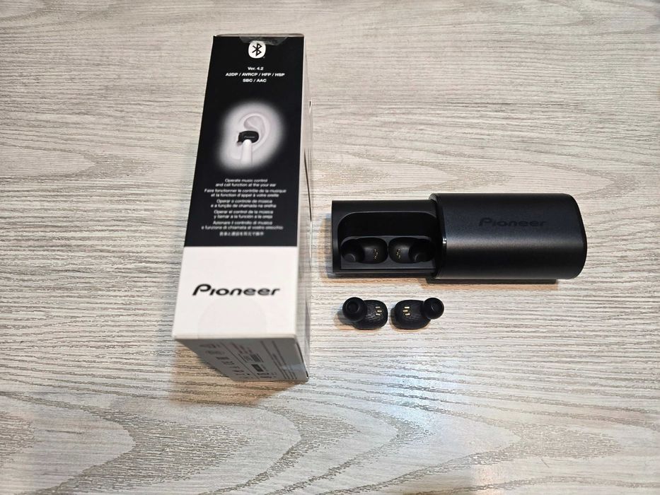 Беспроводные наушники Pioneer C8 (SE-C8TW) TWS Black