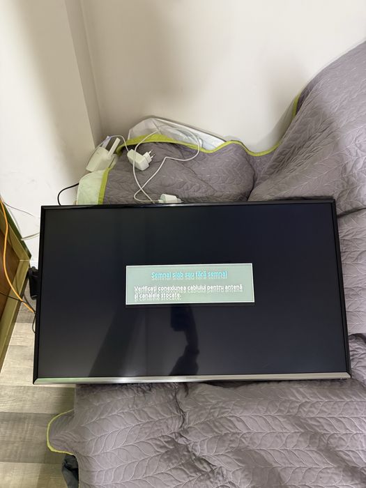 Televizor Samsung 60cm diagonala