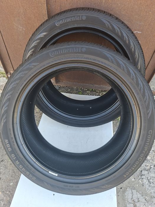 Продам шины 245/45/19 континенталь