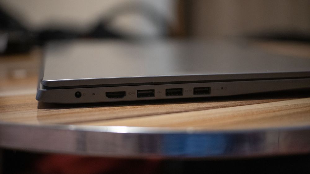 Лаптоп Lenovo Ideapad 3