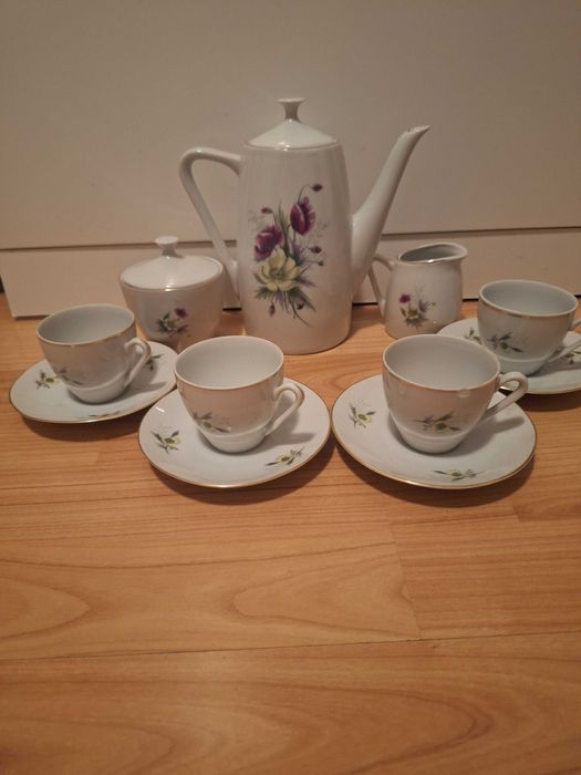 Set de portelan cesti cafea