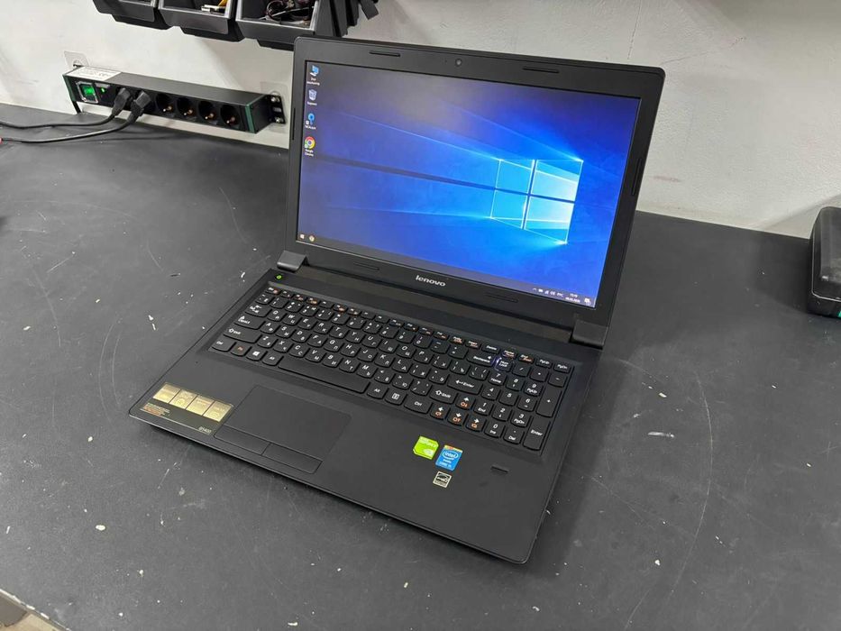 Ноутбук Lenovo CORE i5/Озу 8гб SSD