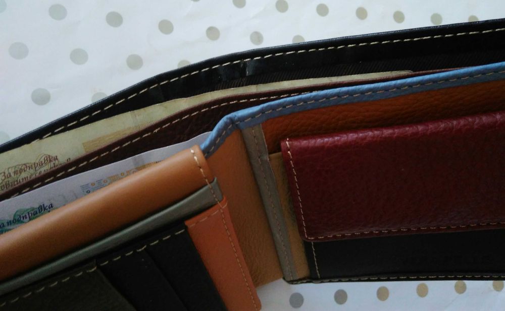 Мъжки портфейли естествена кожа