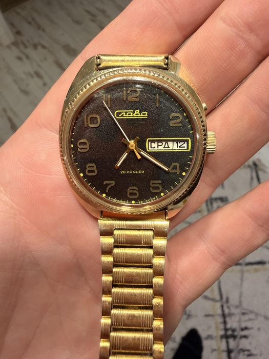 Разпродавам стари вещи на НИСКИ  цени монети картини медали часовници