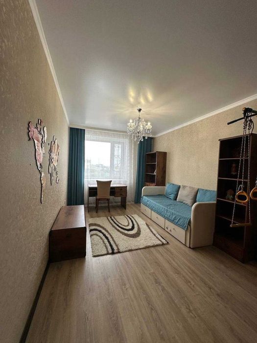 Продам 3 ком кв на Жана кала
