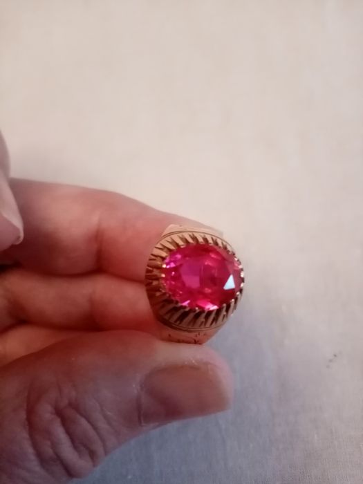 Продам кольцо, 583 проба.