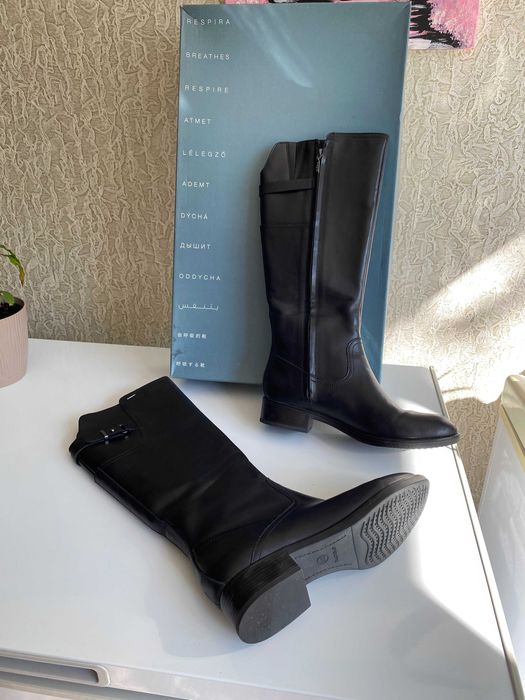 Женские сапоги кожаные