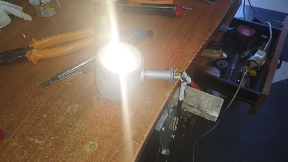 Спот за релсова система 8бр x GU10/50W/230V луни за таван - лампи