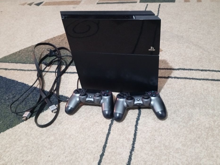 Playstation 4 fat