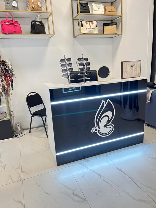 Продается мебель для бизнеса!