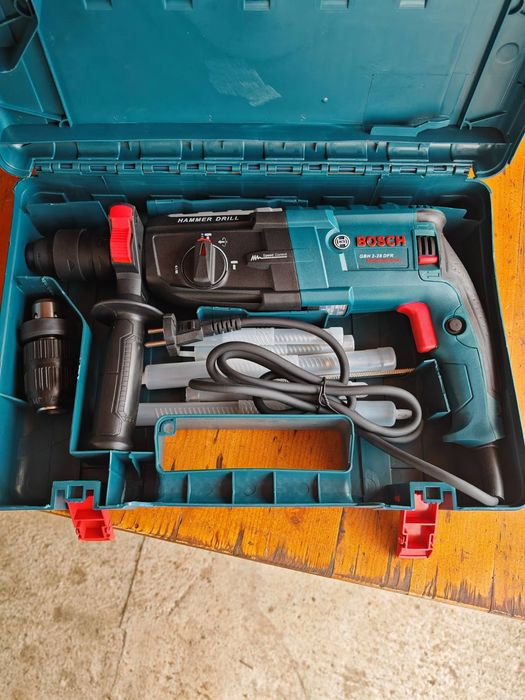 Перфоратор Bosch
