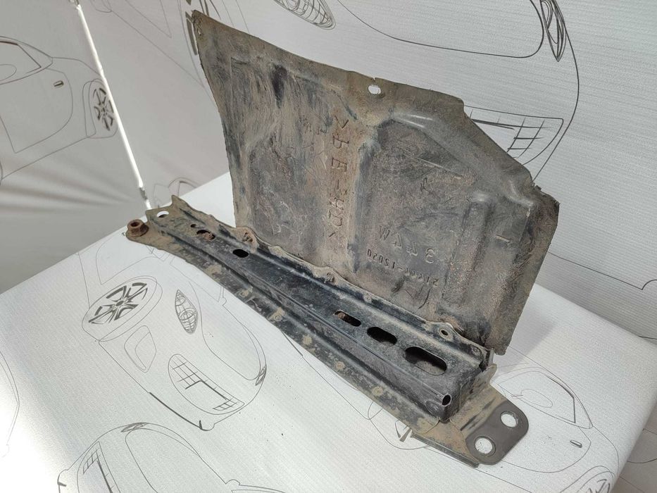 Scut Protectie Motor Stanga cu Suport Metalic Toyota Prius (XW30) Hatchback 2009–2015 / Cod OEM 51444-12050 (5D2)