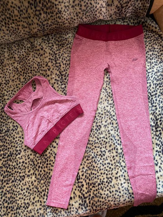 Vand set bustiera & colanti, aproape noi, culoare roz/rosie, marimea M