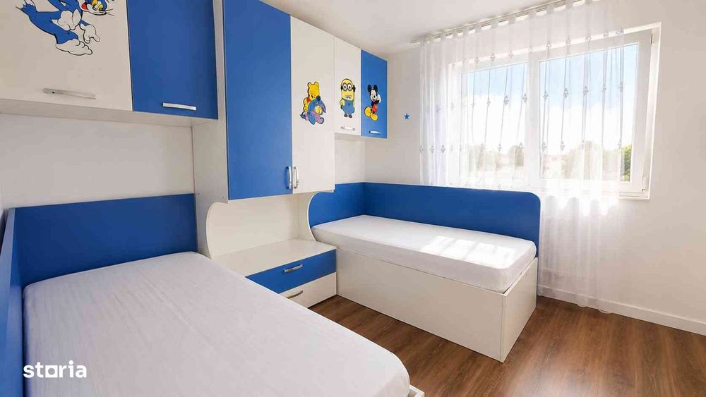 Apartament 3 camere, balcon, etaj 4, Făgăraș