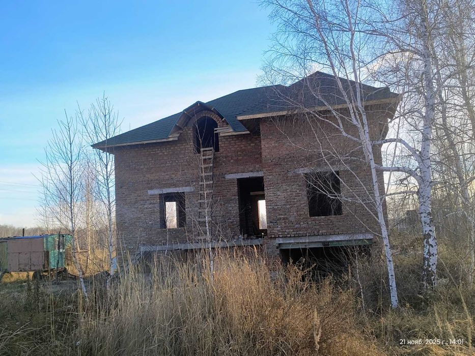 Продам большой дом РН Борки