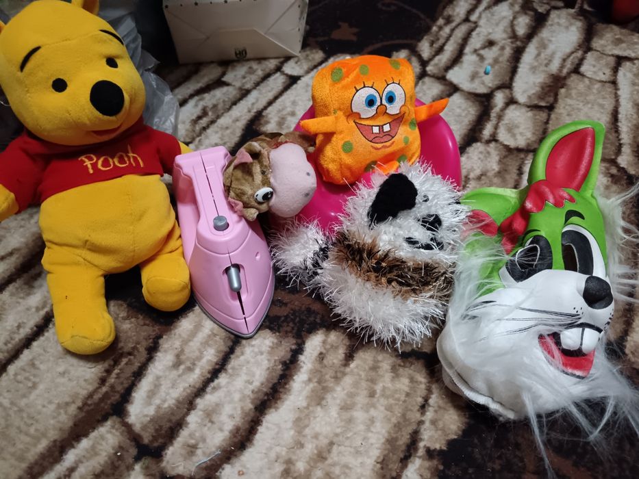 Продаются игрушки