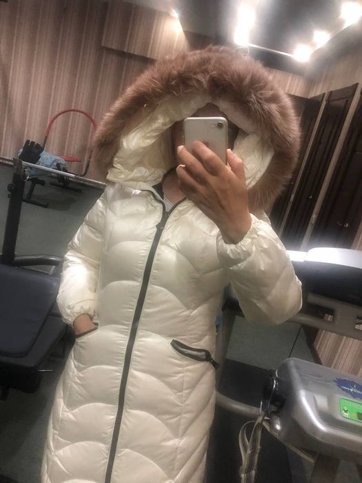 Куртка женская (пуховик)