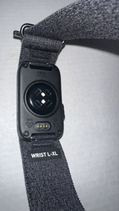 Bratara smart Garmin Cirqa - monitorizare somn, antrenament, puls, inot, alergare, sala, etc, baterie pana la 10 zile