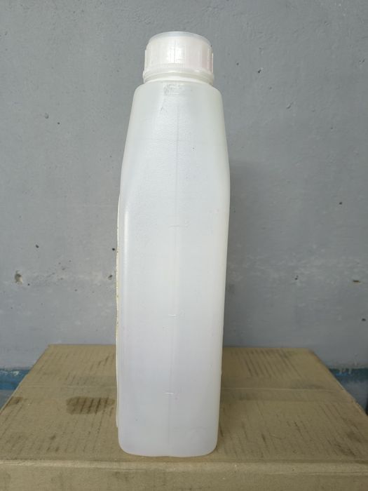 Канистры пластиковые 4Л