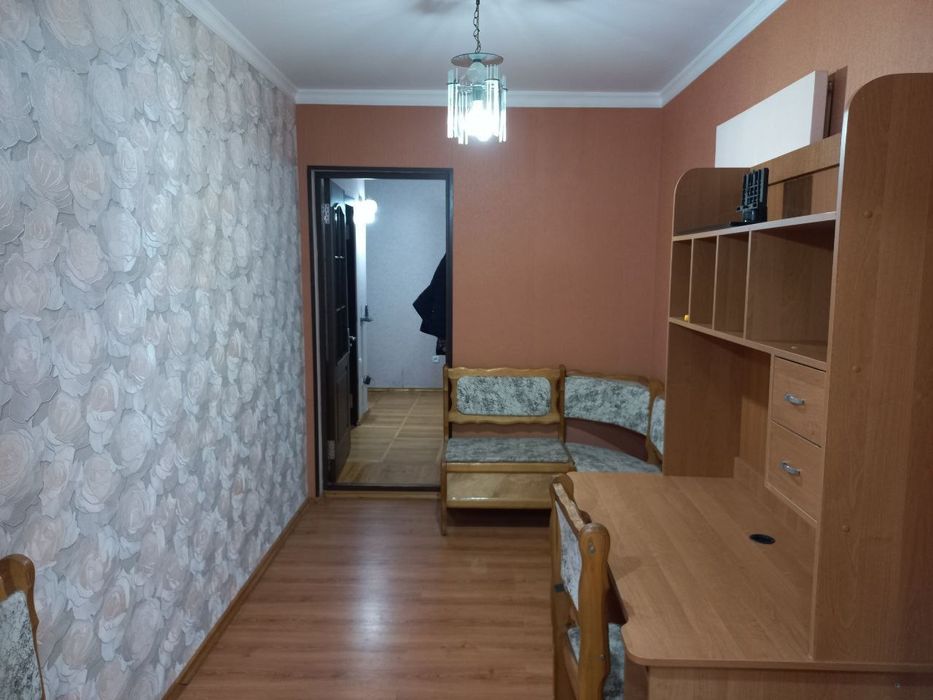 СВОЯ СРОЧНО Дархан.Алайский 4 4 4