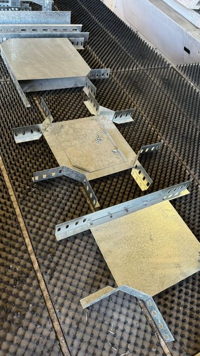 Лотки перфорированные