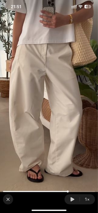 Брюки юникло молочные