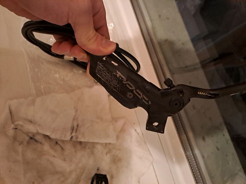 Set frane Sram code r 4 pistoane