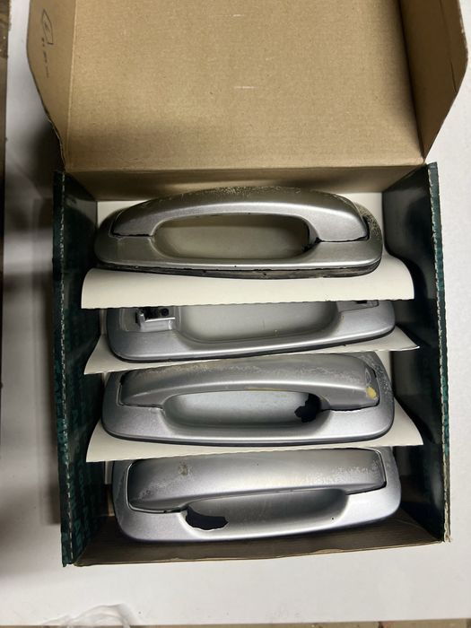 Приорага запчасттар бар