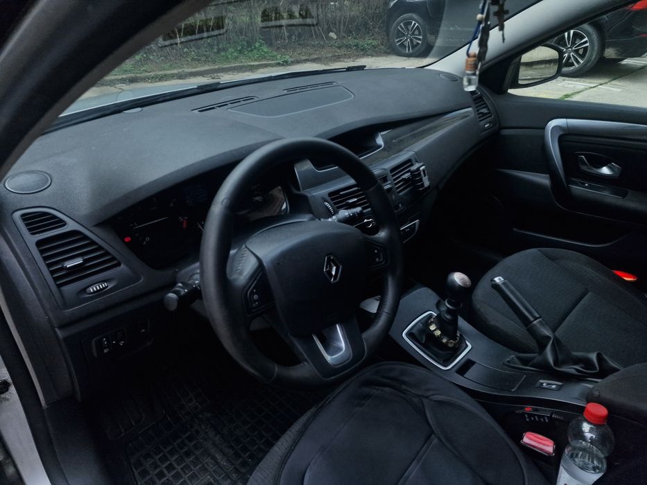 Vand Renault Laguna 3, 1,5 DCI an 2010