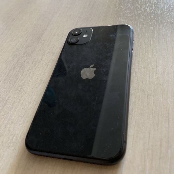 Продам iPhone 11 128gb