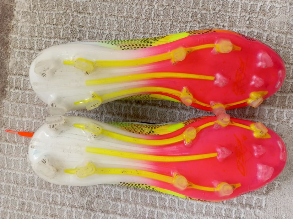 Бутси F50 аргинални