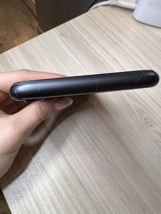 iPhone 8 черен.