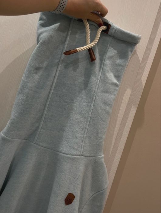 Bluza Naketano albastru deschis