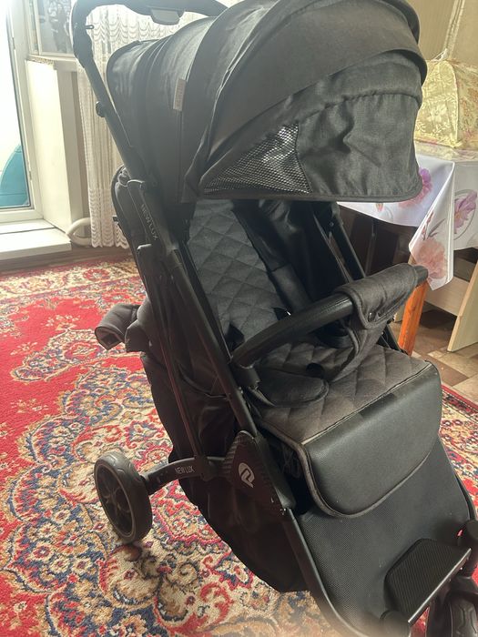Продам коляску детскую