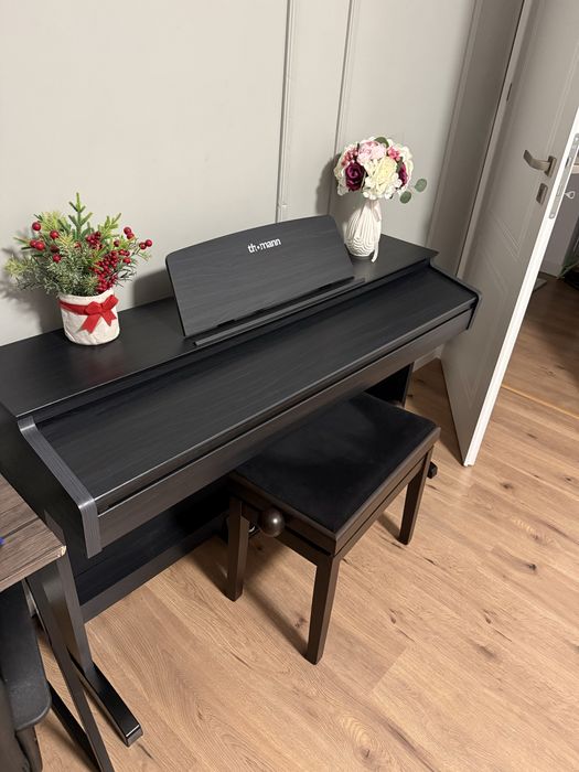 Pian electric Thoman-utilizat 2 luni