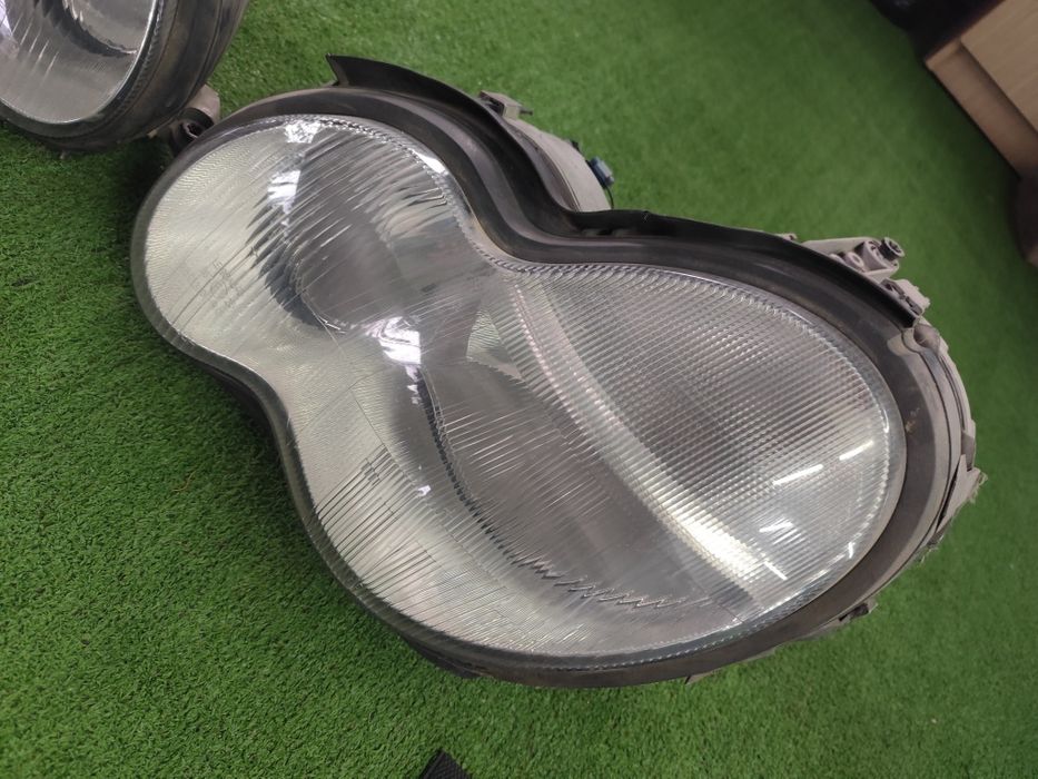 Farurii Mercedes C classe w203 2000/2007