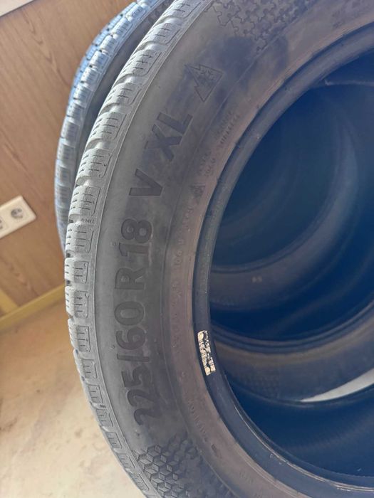Гуми Continental 225/60 R18 V XL