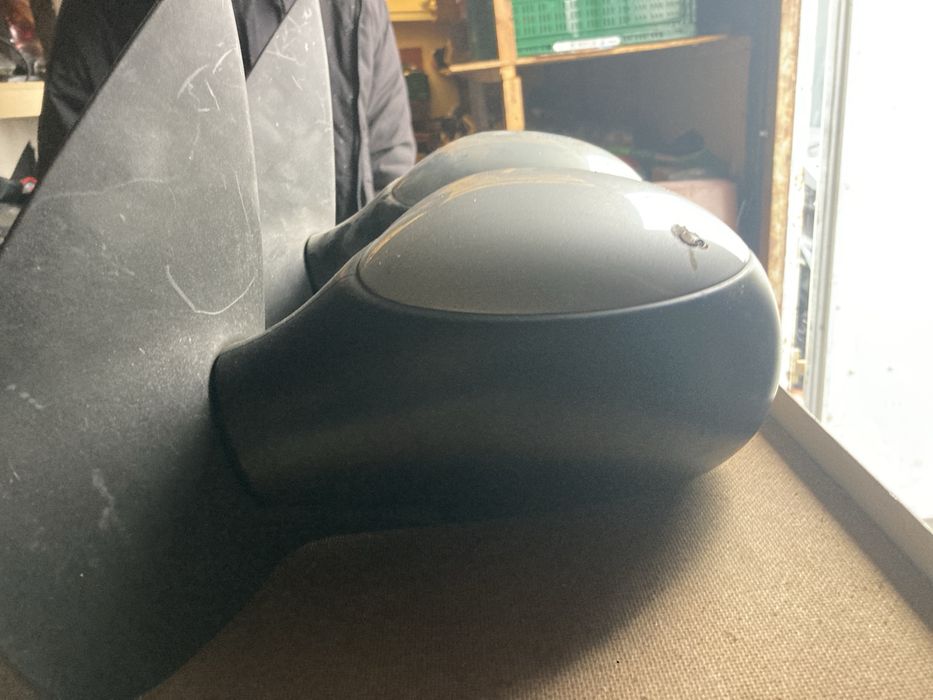 Леви ел. огледала за Пежо  206 98 - 05 г